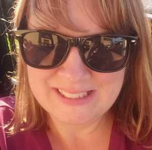 Meet your Posher, Carrie